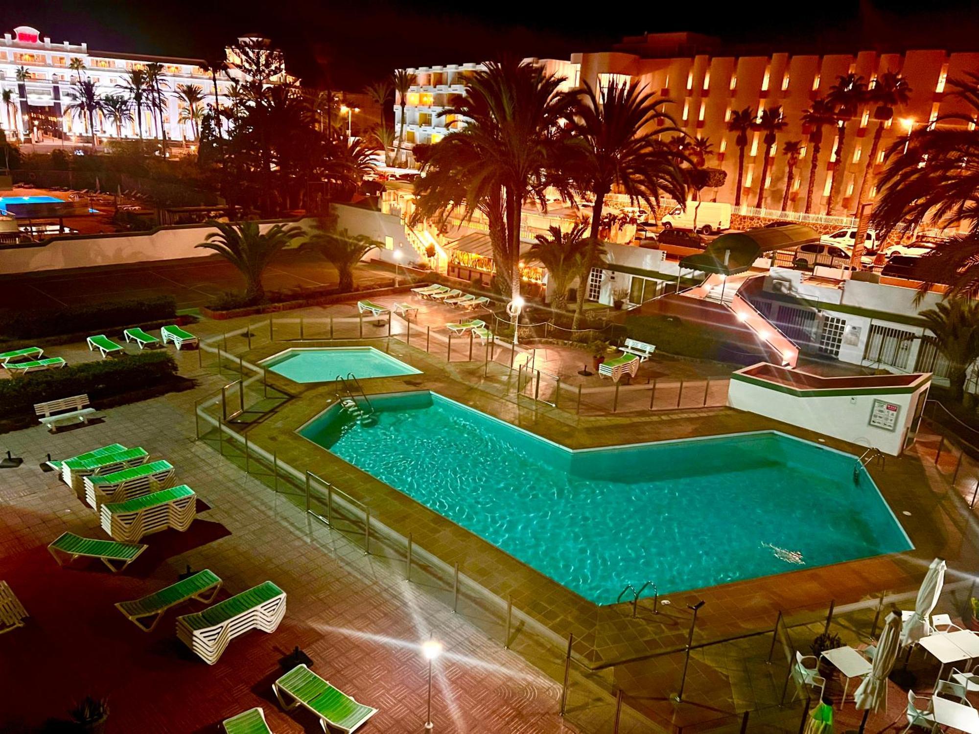 Solymar Premium 2 Apartamento *